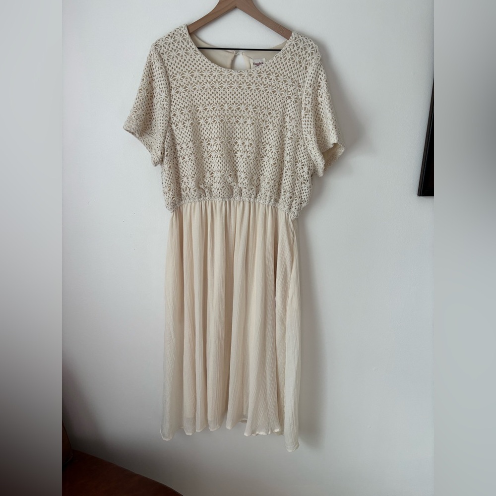 Piper and Scoot Cream Crochet Midi Dress in 1X